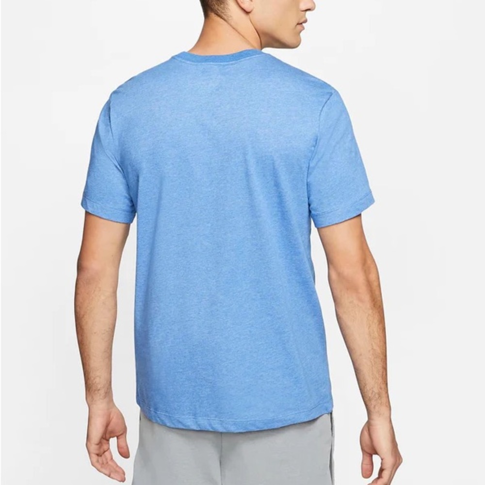 Men’s Nike Dri Fit Blue T-Shirt. Size L